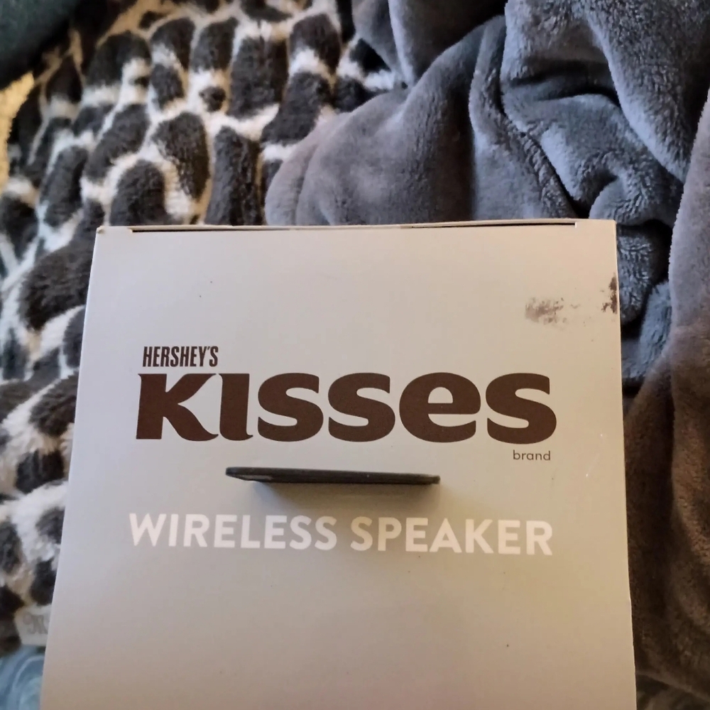 Hershey's Kisses Wireless Speaker